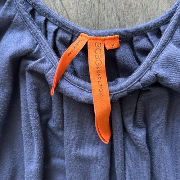 BCBG Medium Dress - Picture 2 of 4